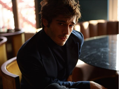 Burak Deniz arabasıyla motorcuya çarptı alkollü olduğu iddia edildi - Resim: 1