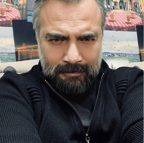 EDHO'nun yıldızı Oktay Kaynarca aşk iddialarına silahlarla yanıt verdi - Resim: 1