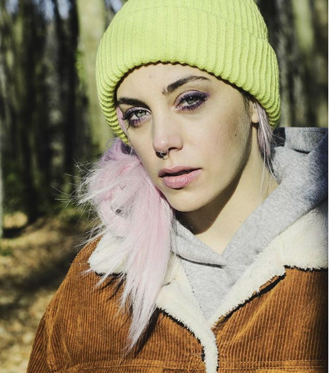 Oyunculuğu eleştirilen Öykü Karayel bambaşka birine dönüştü - Resim: 3