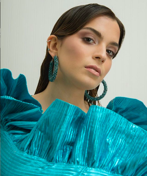 TV 8'in seksi yıldızına olay dizi teklifi! Çıplak piyano çalması istenince... - Resim: 3