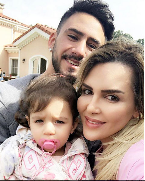 Selin Ciğerci kimdir futbolcu kocası bakın kim, dosta düşmana gösterdi - Resim: 3