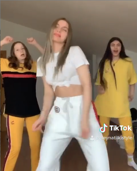 Aleyna Tilki kalça dansı yaptı o da TikTok hesabı açıp paylaştı - Resim: 4