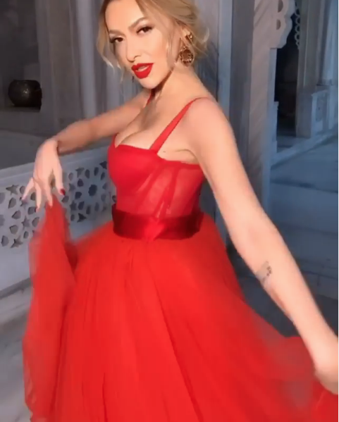 Hadise yine tacize uğramaya başladı soluğu yeniden savcılıkta aldı - Resim: 3