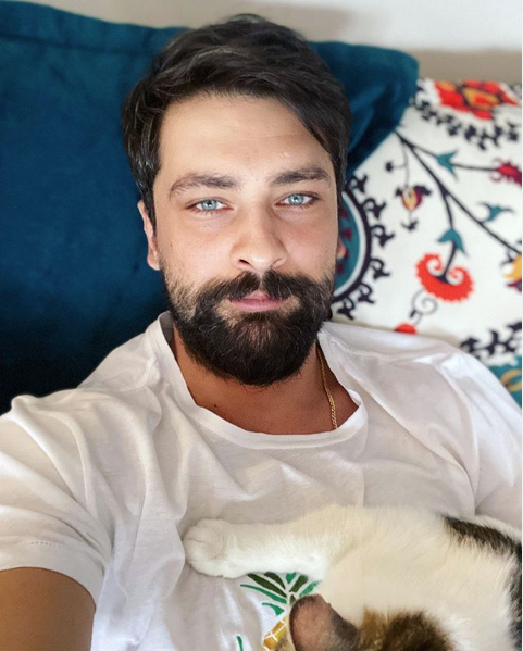 FOX TV Mucize Doktor'un Ferman'ı Onur Tuna yeni imajıyla paylaştı 'Geçecek elbet' - Resim: 1