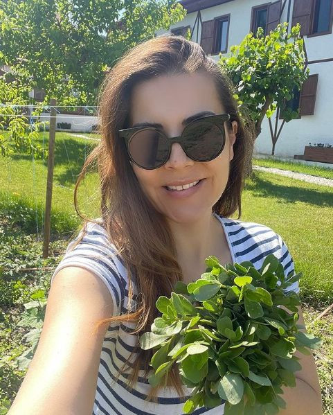 Burcu Kara'dan mezuniyet paylaşımı: "Ne zor işler bunlar" - Resim: 4