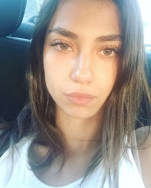 Kırgın Çiçeklerin yıldızı açıkladı "Yoğunluktan okulumu dondurdum" - Resim: 4