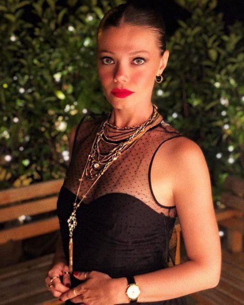 Ebru Helvacıoğlu'nun son hali herkesi şaşırttı Çalıkuşu dizisinin Necmiye'ydi - Resim: 4