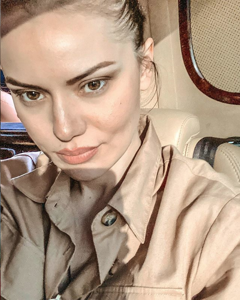 Fahriye Evcen son halini paylaştı aylar sonra gelen yeni fotoğraf 'Gücün kendisi' - Resim: 2