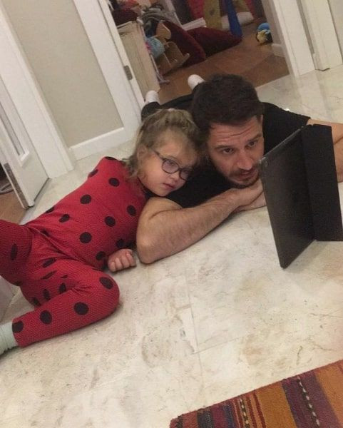 Uraz Kaygılaroğlu'nun yeni sevgilisi bakın kim çıktı Melis İşiten'le boşanmıştı - Resim: 3