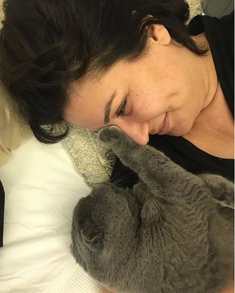 Hastalığı yüzünden çok kilo almıştı İclal Aydın'ın son halini görenler şaşırdı - Resim: 2