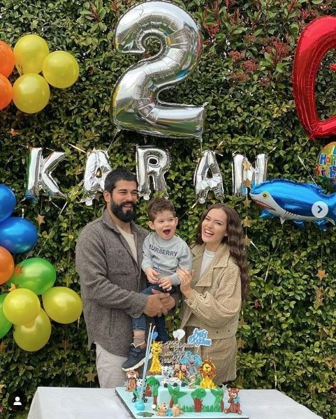 Kuruluş Osman yıldızı Burak Özçivit ve Fahriye Evcen oğullarının doğum günü kutladı - Resim: 1