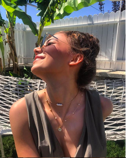 Sınırları zorlayan göğüs dekoltesi olay! Zalim İstanbul'daki Bahar Şahin çoştu - Resim: 2