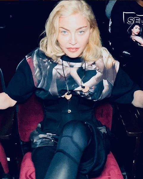Madonna dansçısıyla balkonda fena yakalandı! Samimi halleri olay - Resim: 1