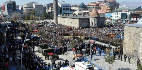 İstediği otomobili alamadan şehit düştü - Resim: 3