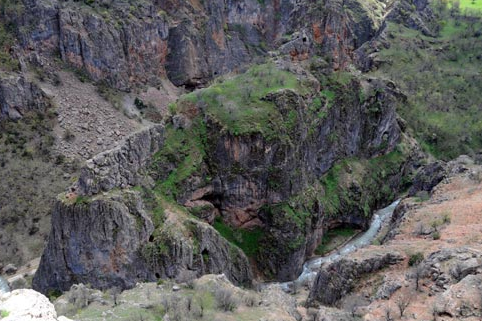 Kanlı çatışmaların ardından bir ilk! - Resim: 2