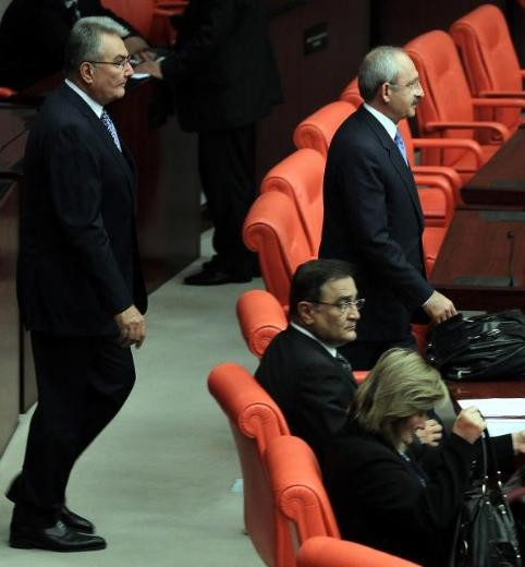 Kapalı oturumda kavga çıktı - Resim: 3