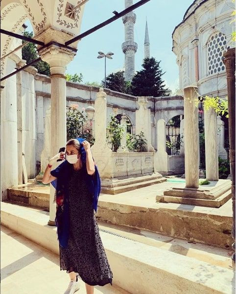 Kuzey Yıldızı İlk Aşk yıldızı Yasemin Hadivent'in yeğeni hayatını kaybetti acı veda - Resim: 4