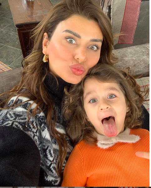 Ebru Şancı kimdir eşi Alpaslan Öztürk kimdir kaç yaşında? - Resim: 2