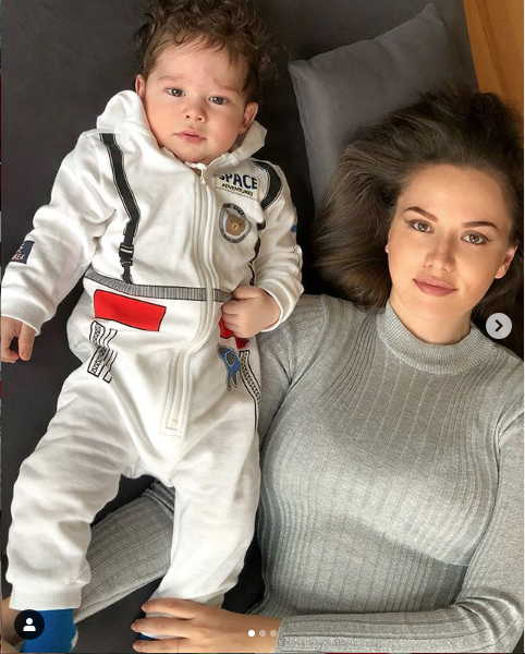 Fahriye Evcen son halini paylaştı aylar sonra gelen yeni fotoğraf 'Gücün kendisi' - Resim: 3
