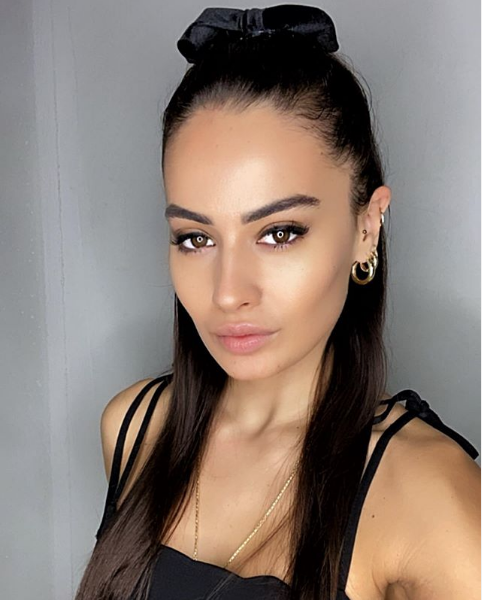 Eski Türkiye güzeli Sinem Sülün'e hapis şoku! Kayınvalidesi odasına böcek koymuştu - Resim: 2