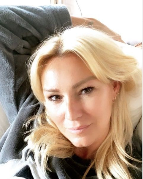 Pınar Altuğ saçını boyattı fotoğrafını paylaştı yine çirkin yorumlara maruz kaldı - Resim: 3