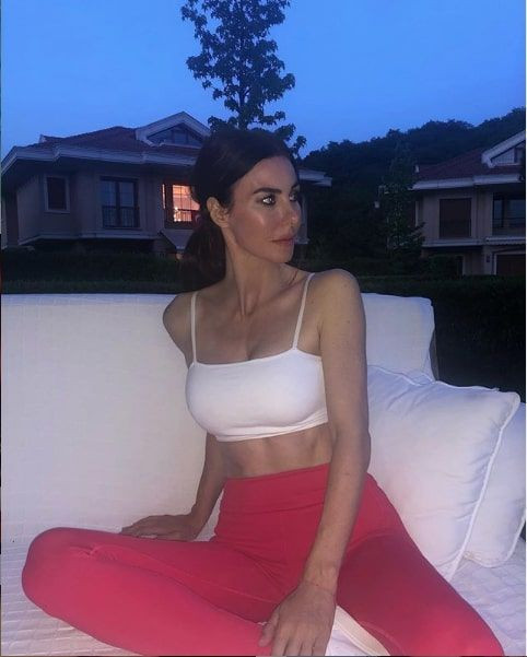 Serenay Sarıkaya ve Cem Yılmaz'ın havuz sorusu Defne Samyeli'yi çıldırttı - Resim: 3