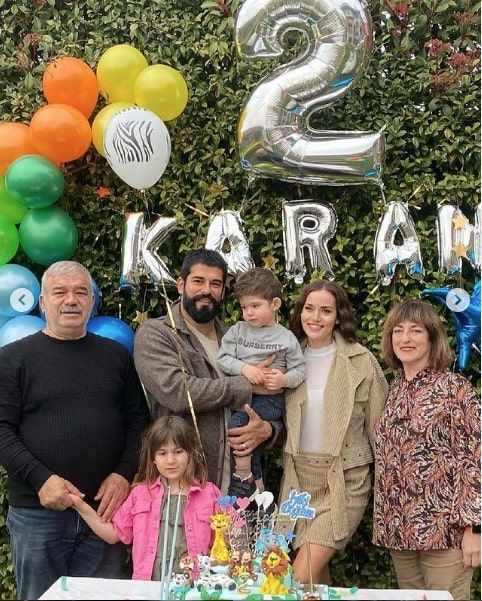 Kuruluş Osman yıldızı Burak Özçivit ve Fahriye Evcen oğullarının doğum günü kutladı - Resim: 4
