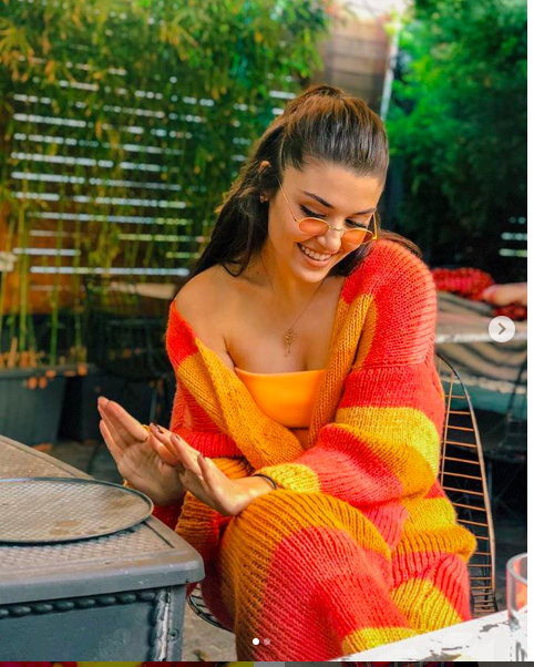 Hande Erçel'i yakan seksi pozlar! Apar topar kaldırılmasını istedi - Resim: 2