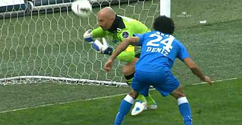 Sezonun en bomba golü böyle görüntülendi - Resim: 3