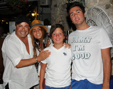 Sibel can'ın oğlunun kıyafetine bakın! - Resim: 4