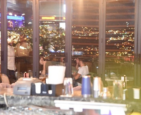 Rüzgar Erkoçlar'ın yeni sevgilisi bakın kim çıktı! - Resim: 1