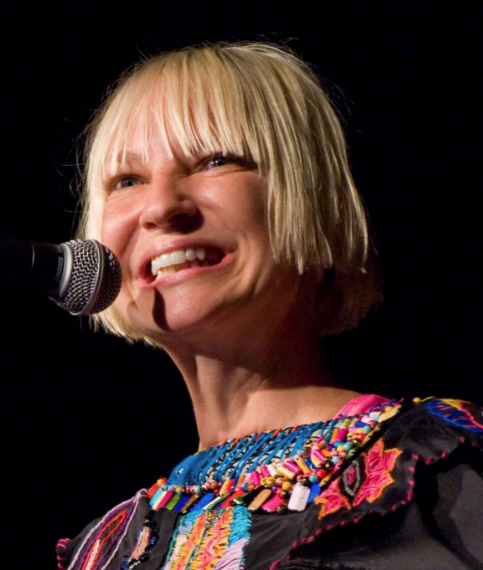 Şantaj yapanların planını bozdu çıplak fotoğrafını paylaştı! - Resim: 2