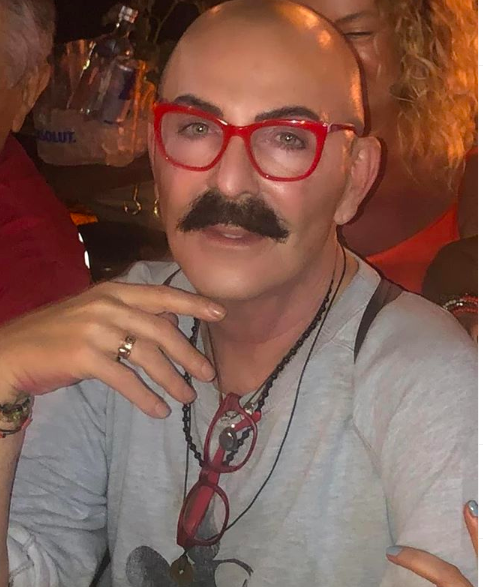 Cemil İpekçi kaç yaşında kaç kere evlendi ilk karısına bakın kimdir? - Resim: 0