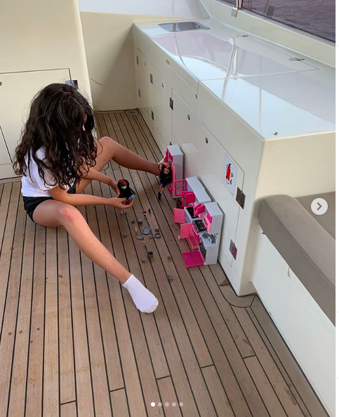 Bahar Candan sütyensiz fotoğrafını paylaştı instagram karıştı! - Resim: 1