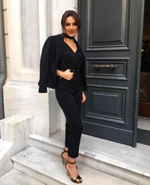 Ünlü oyuncuya büyük şantaj 'Kürtaj olduğunu...' - Resim: 4