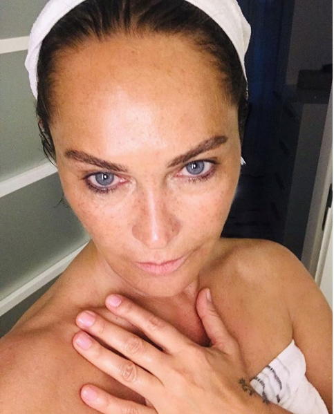 Hülya Avşar bikinili fotoğrafını paylaştı! Ortalığı salladı - Resim: 2