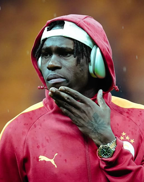 Galatasaray'dan Wilfried Singo hakkındaki iddialara zehir zemberek yanıt - Resim: 1