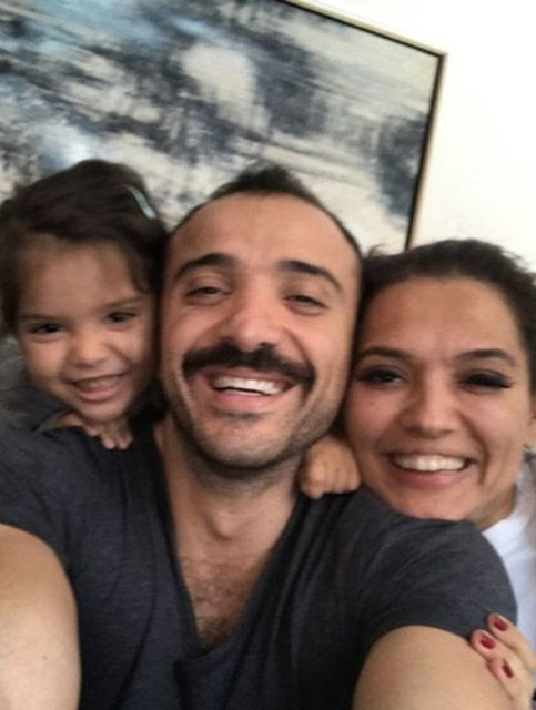 Ünlü isimlerin Ramazan Bayramı paylaşımları birbirinden renkli fotoğraflar - Resim: 1