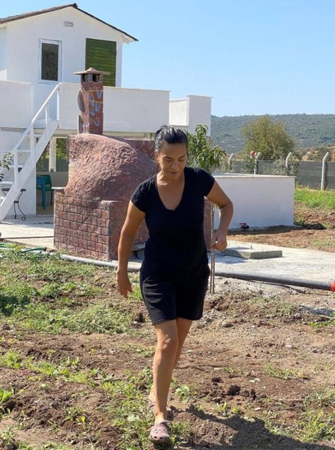 Filiz Taçbaş kaç yaşında evli mi eşi ve çocukları kimdir? - Resim: 0