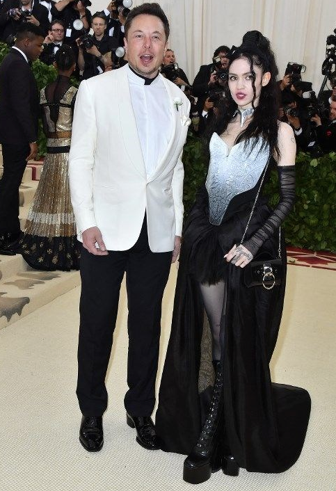 Elon Musk ve yeni sevgilisi Grimes ilişkisi bakın nasıl başlamış - Resim: 1