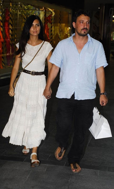 Tuba Büyüküstün Onur Saylak'tan şok karar! Dediğini yaptı - Resim: 4