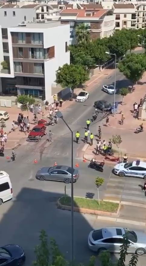 Antalyasporlu Naldo'nun ailesi trafik kazası geçirdi! Oğlunun durumu ağır - Resim: 2