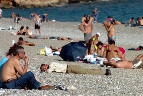 Yurdum insanı yine yıkıp geçiyor - Resim: 3