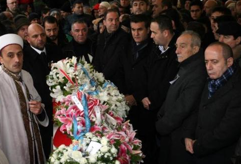 Milli kayakçıya hüzünlü veda - Resim: 1