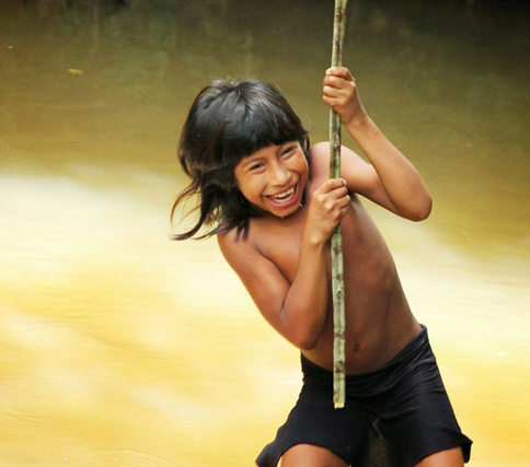 Kadınlar çocuklarıyla çırılçıplak... - Resim: 4