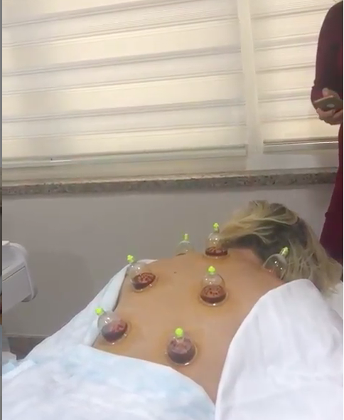 Yeliz Yeşilmen'in yarı çıplak hacamat videosu olay! Kuran okunurken... - Resim: 3