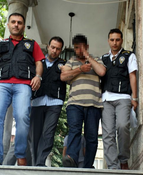 Özel izinle çıktı ilk işi tecavüz etmek oldu - Resim: 3