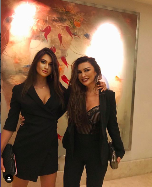 Selen Görgüzel kızının fotoğrafını paylaştı İlknaz'ın dekoltesi olay oldu - Resim: 3