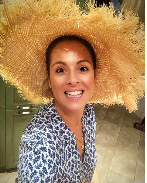 Doğa Rutkay'dan Güldür Güldür'e laf atan takipçisine olay ayar! - Resim: 1