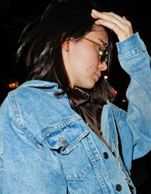 Kendall Jenner makyajsız yakalandı görenler şoke oldu - Resim: 4